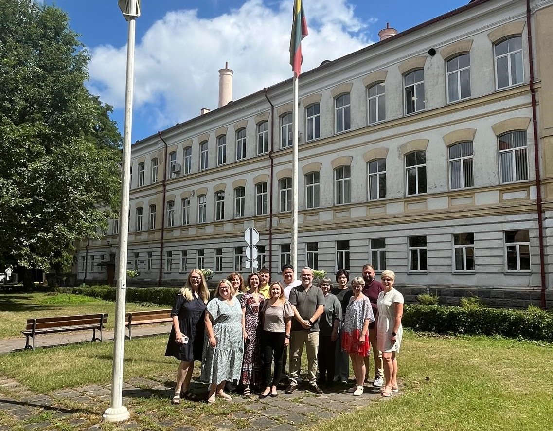 UMinho Opinion Article