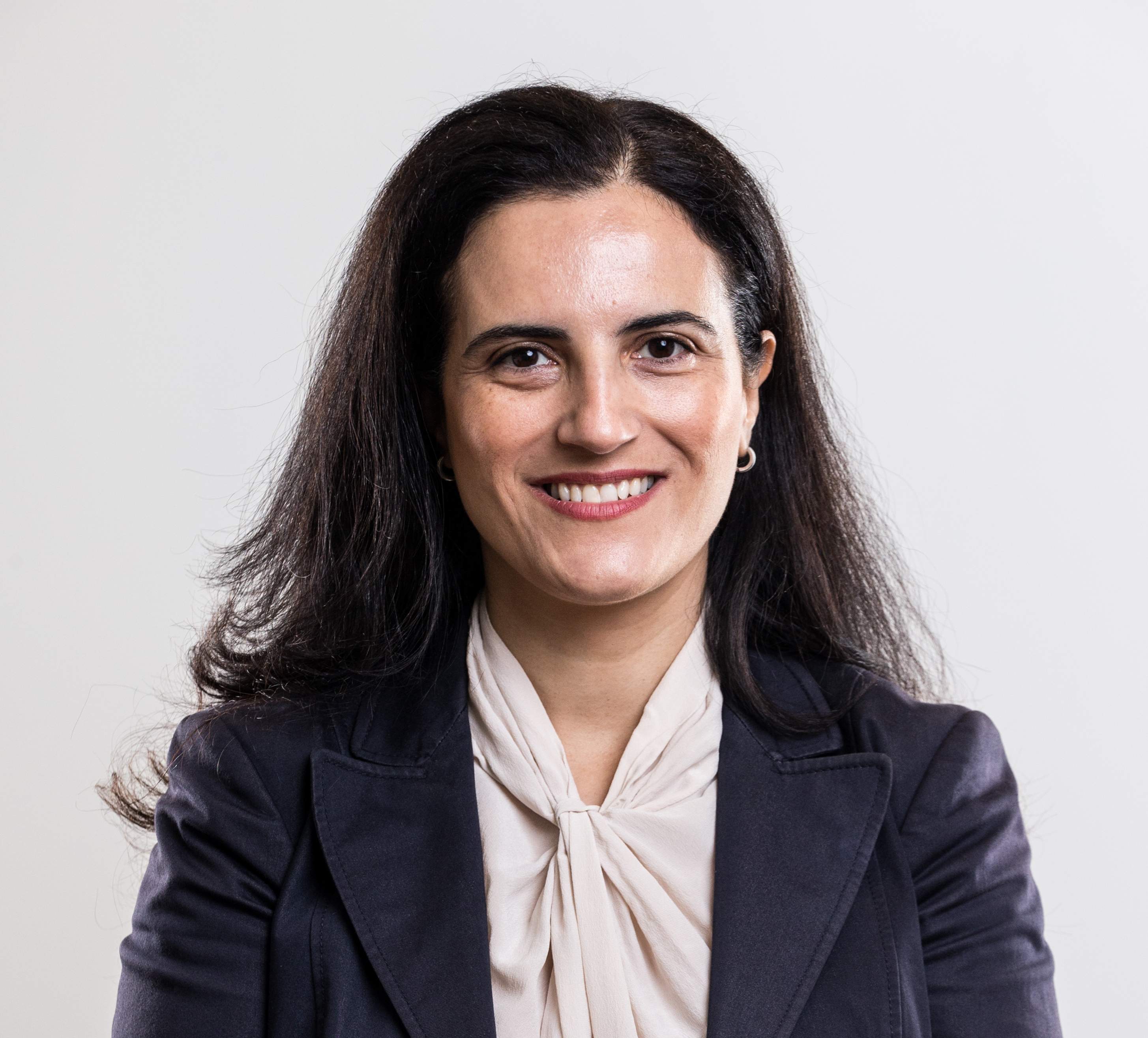 A imagem pode conter: Paiva, Sandra, Sandra Paiva vai tomar posse como vice-reitora da UMinho