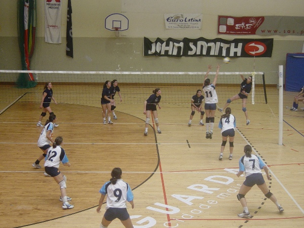 Thumbnail da galeria CNU Voleibol