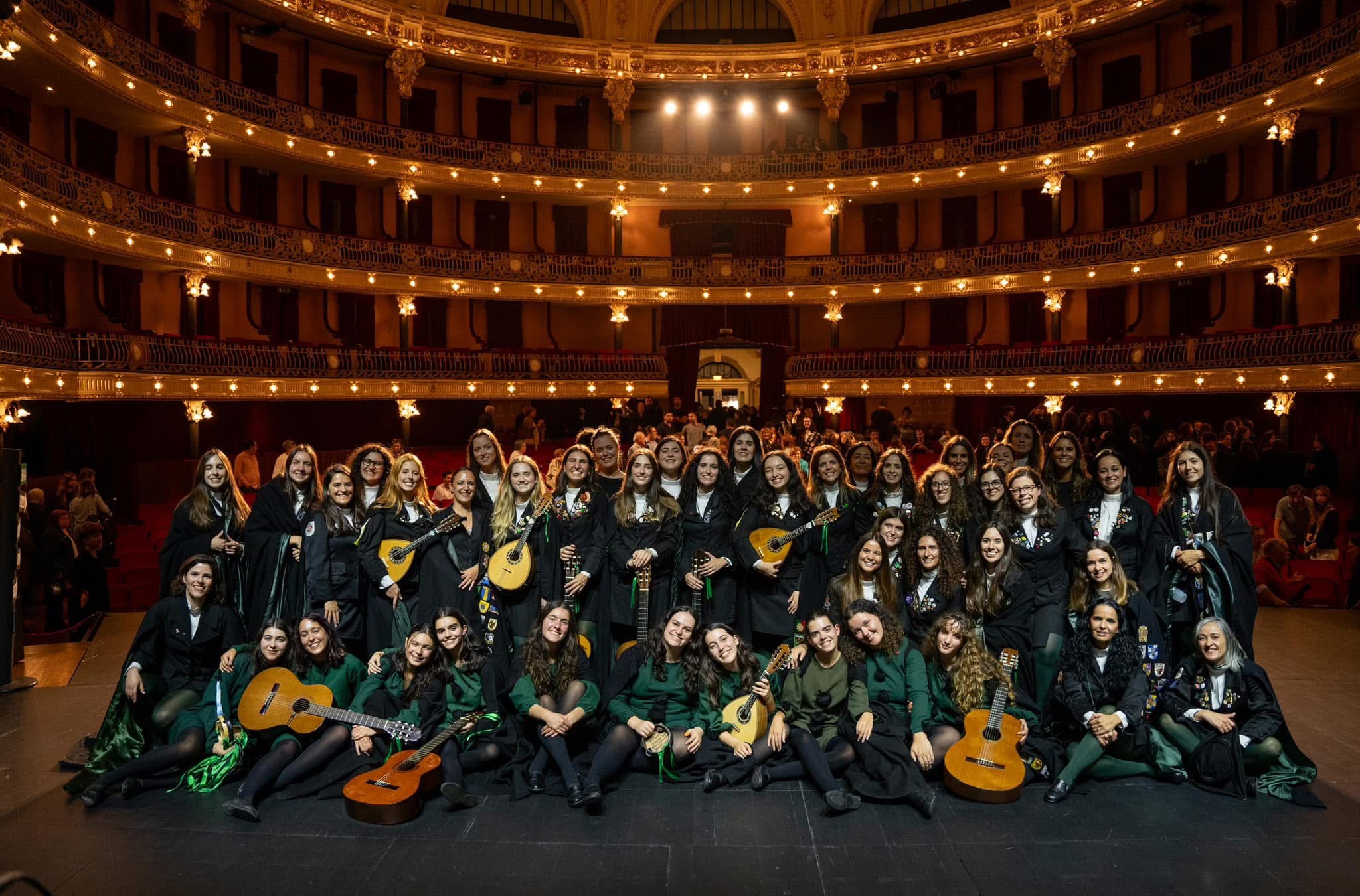 A imagem pode conter: Braga, Tunas, a Braga, Festival, Femininas, Gatuna traz, 29.ª edição