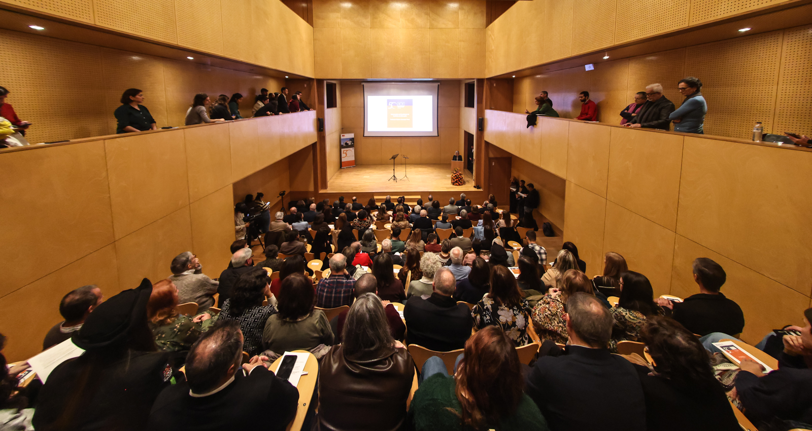 A imagem pode conter: de professores, UMinho comemorou 50 anos