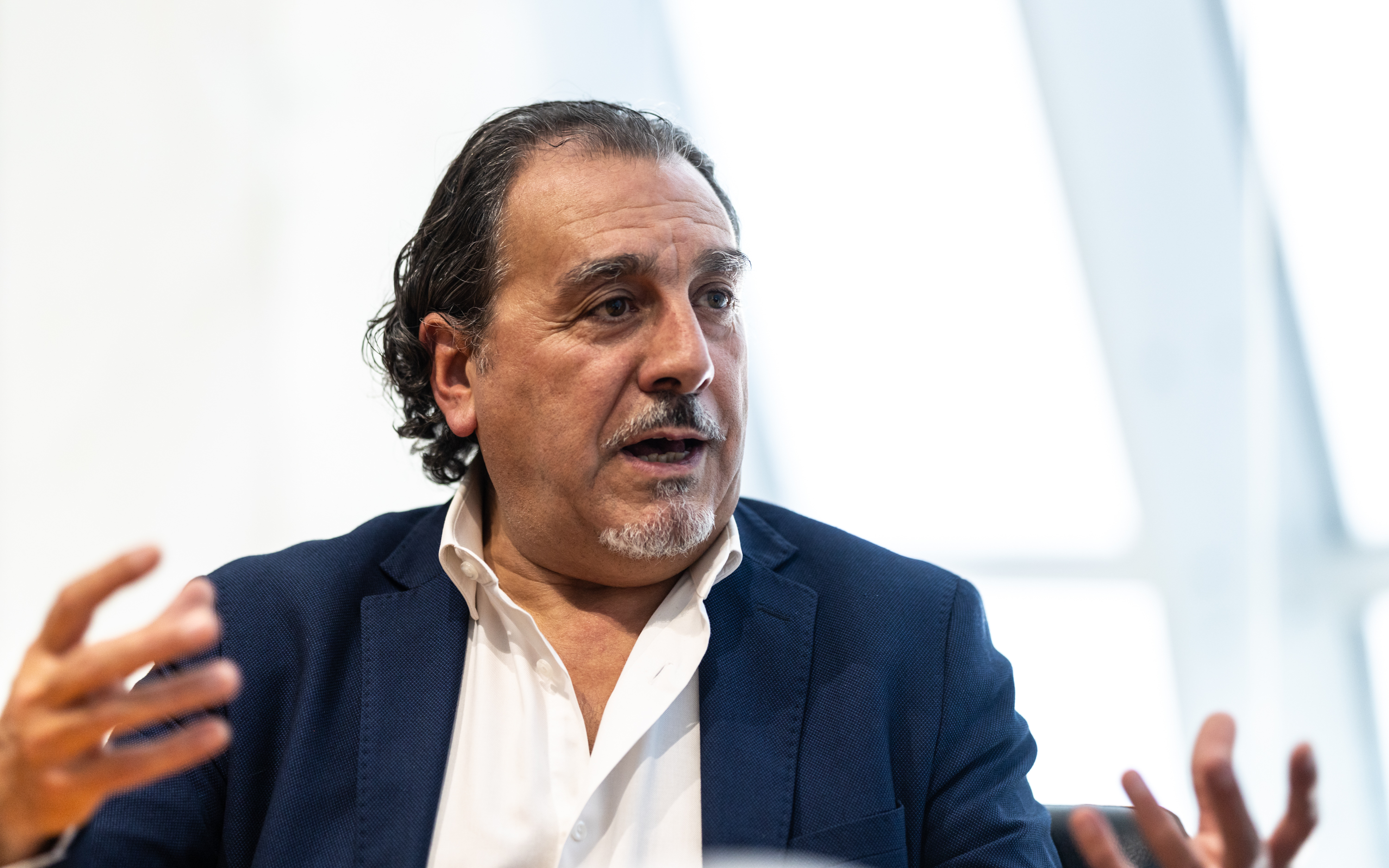 A imagem pode conter: Norte, Vítor, Dias,, Diretor, Regional, Desporto, Instituto, Português