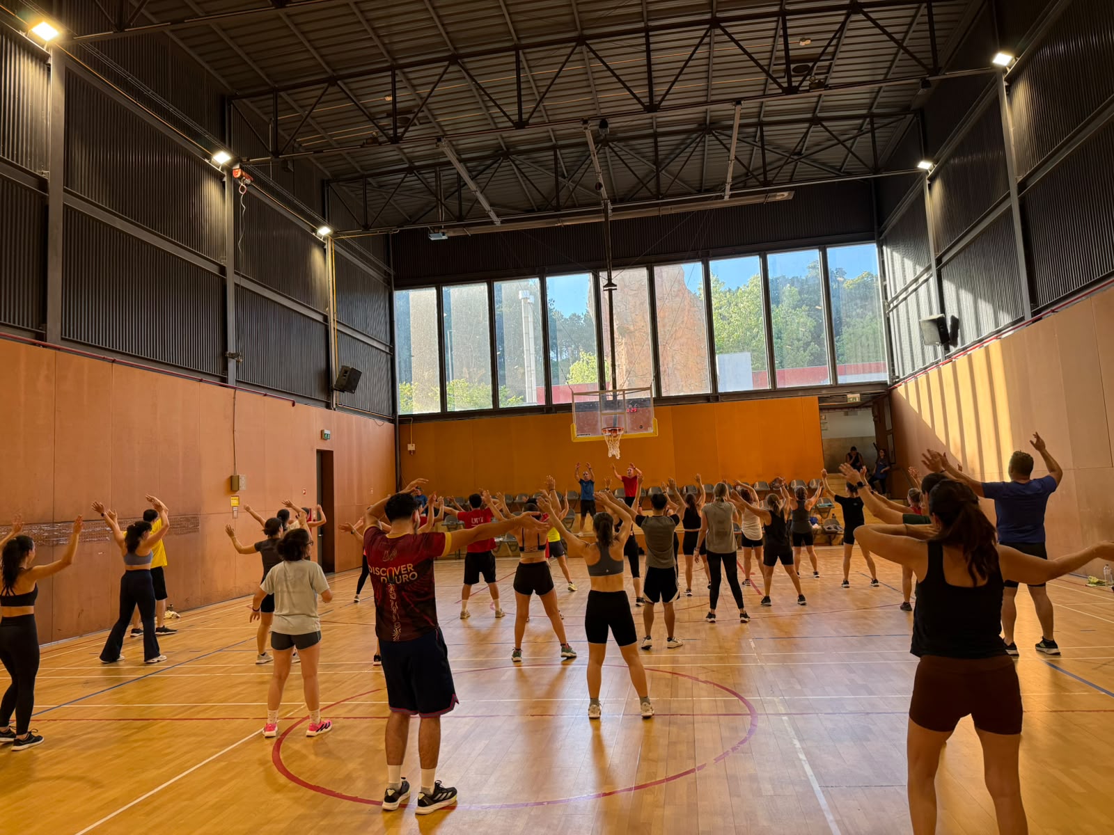 A imagem pode conter: Aula, Treino, Híbrido, Gualtar, Complexo, Desportivo, Universitário