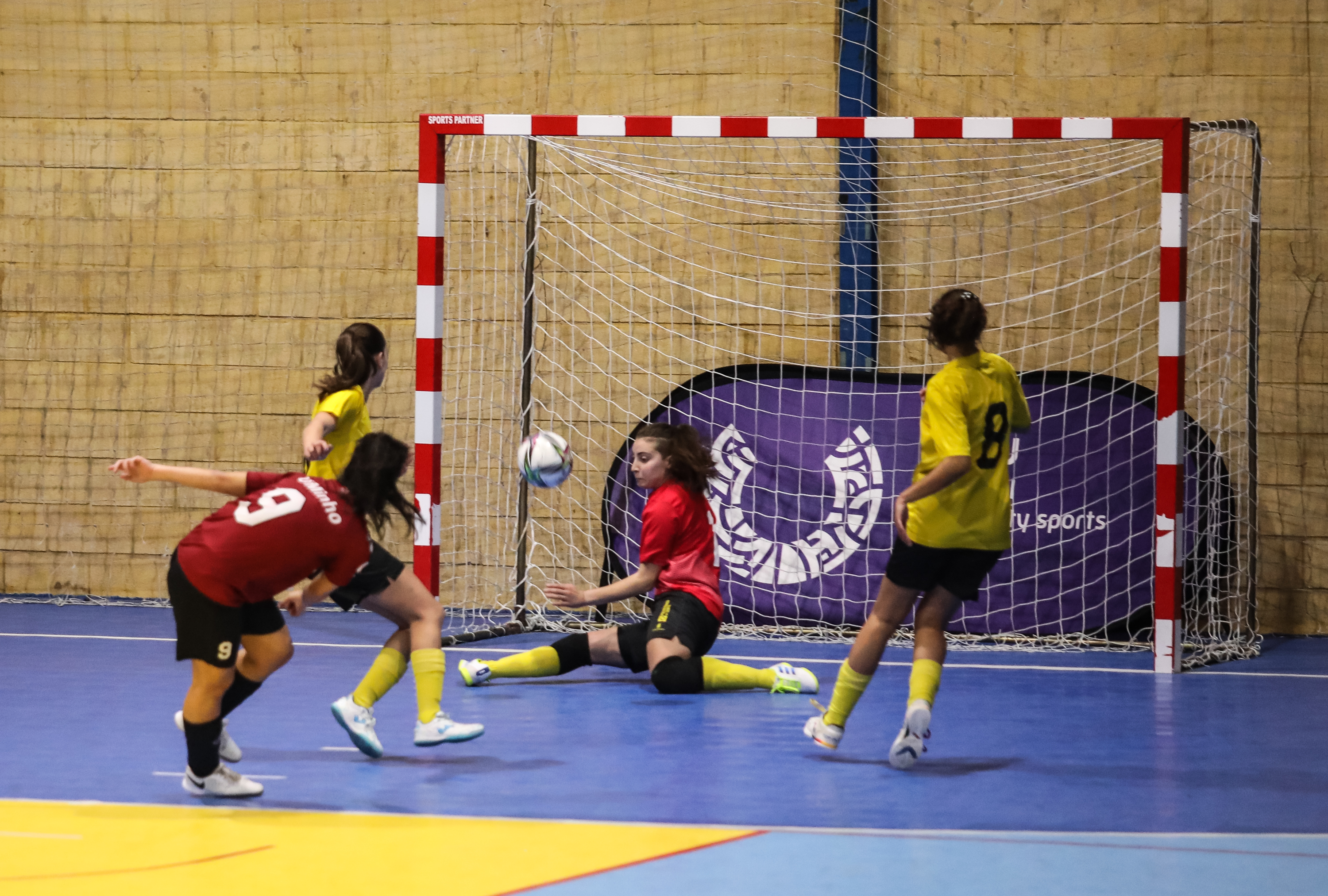 Imagem número 2 da galeria Jornada Concentrada de Apuramento Futsal F