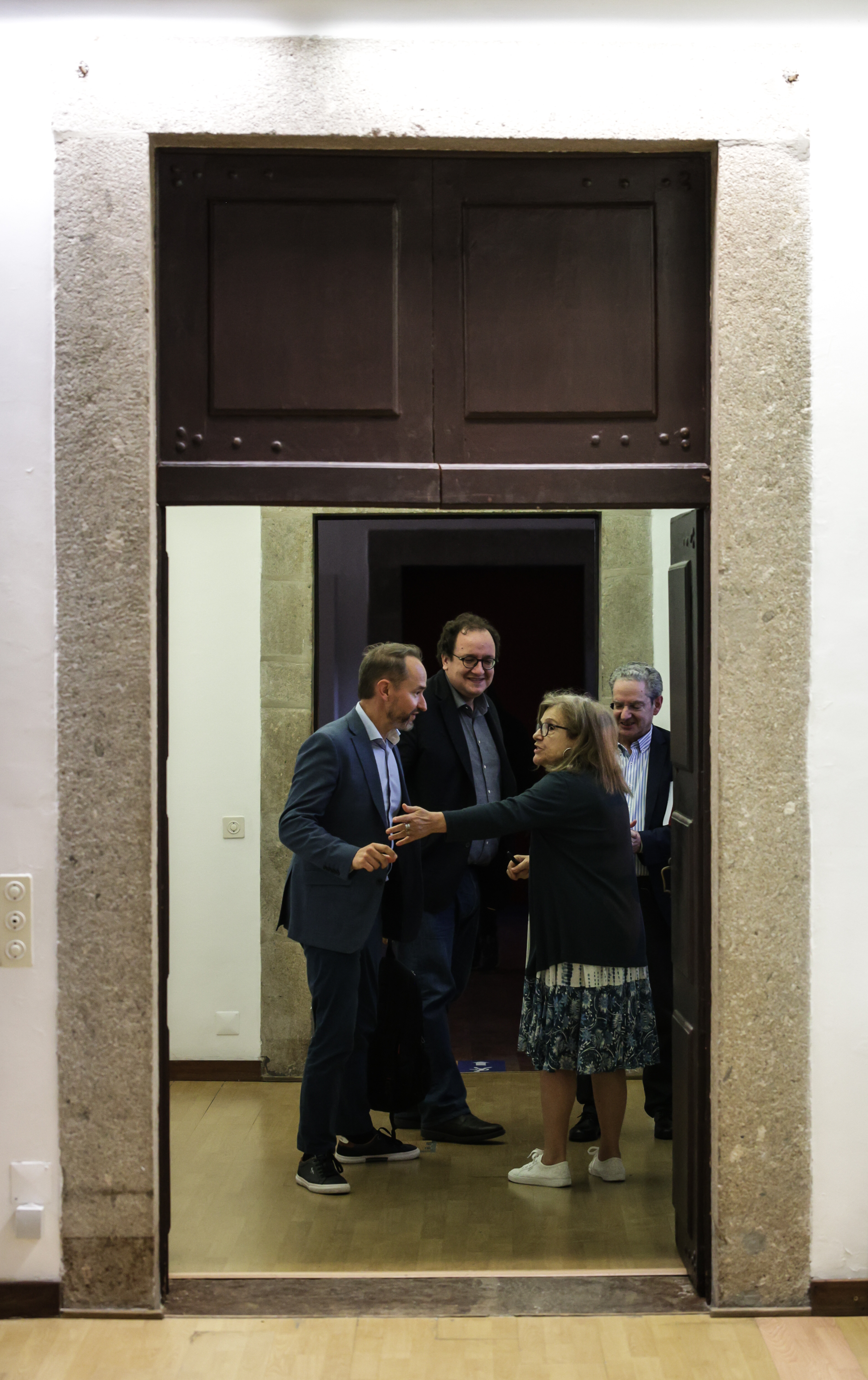 Imagem número 3 da galeria Lançamento Livro 25 Abril