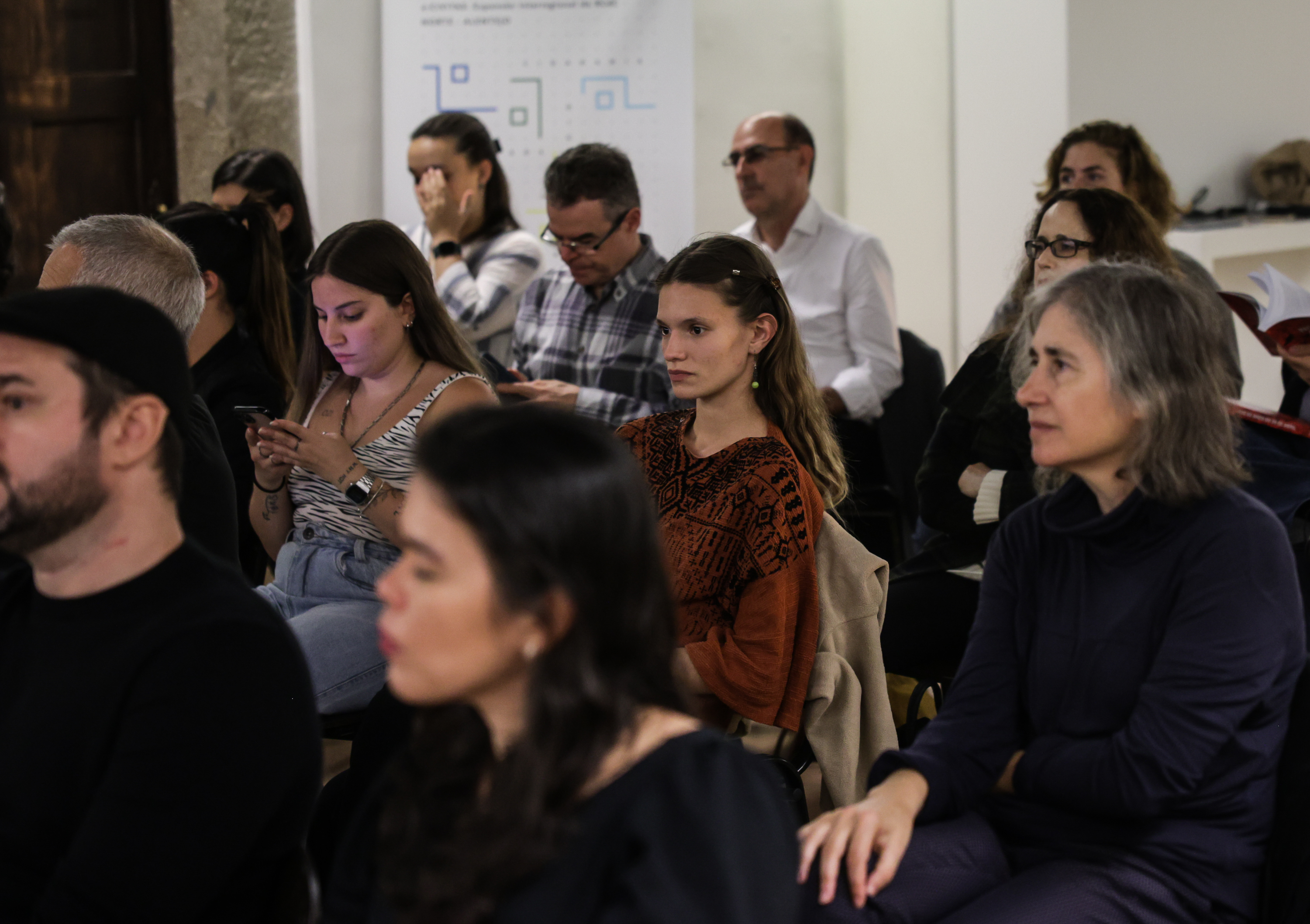 Imagem número 7 da galeria Lançamento Livro 25 Abril