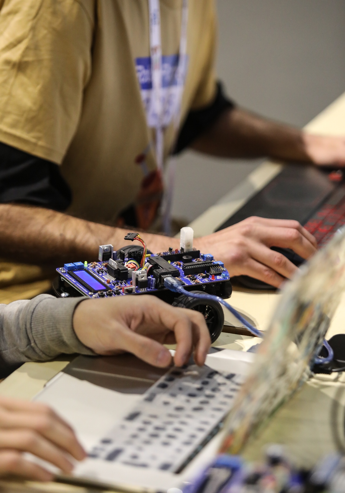 Imagem número 8 da galeria Roboparty
