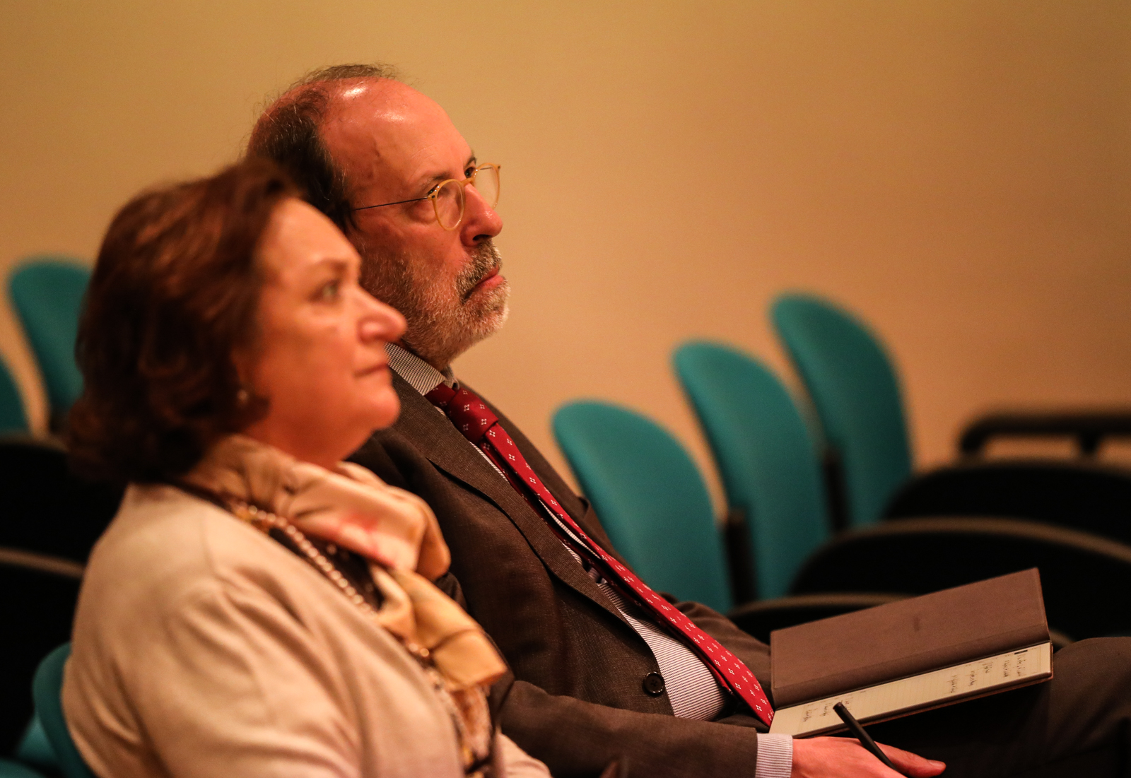 Imagem número 6 da galeria Apresentação Relatório sobre Investigadores