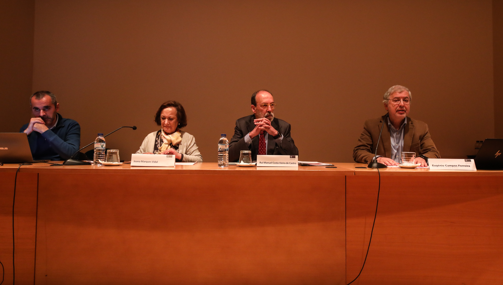 Imagem número 10 da galeria Apresentação Relatório sobre Investigadores