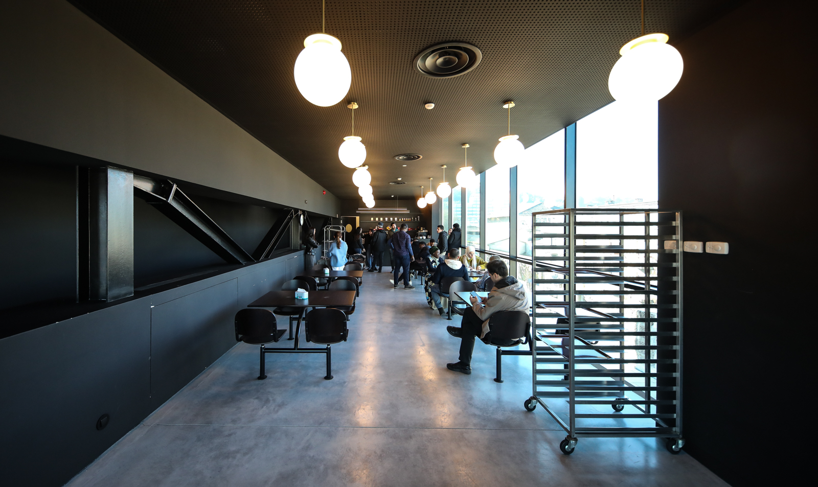 Imagem número 1 da galeria Inauguração Bar Teatro Jordão