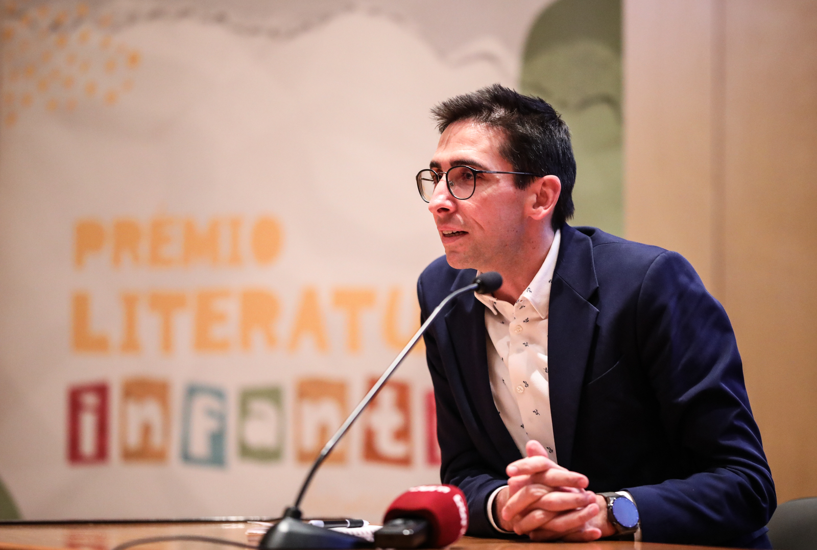 Imagem número 3 da galeria Prémio Literário Betweien