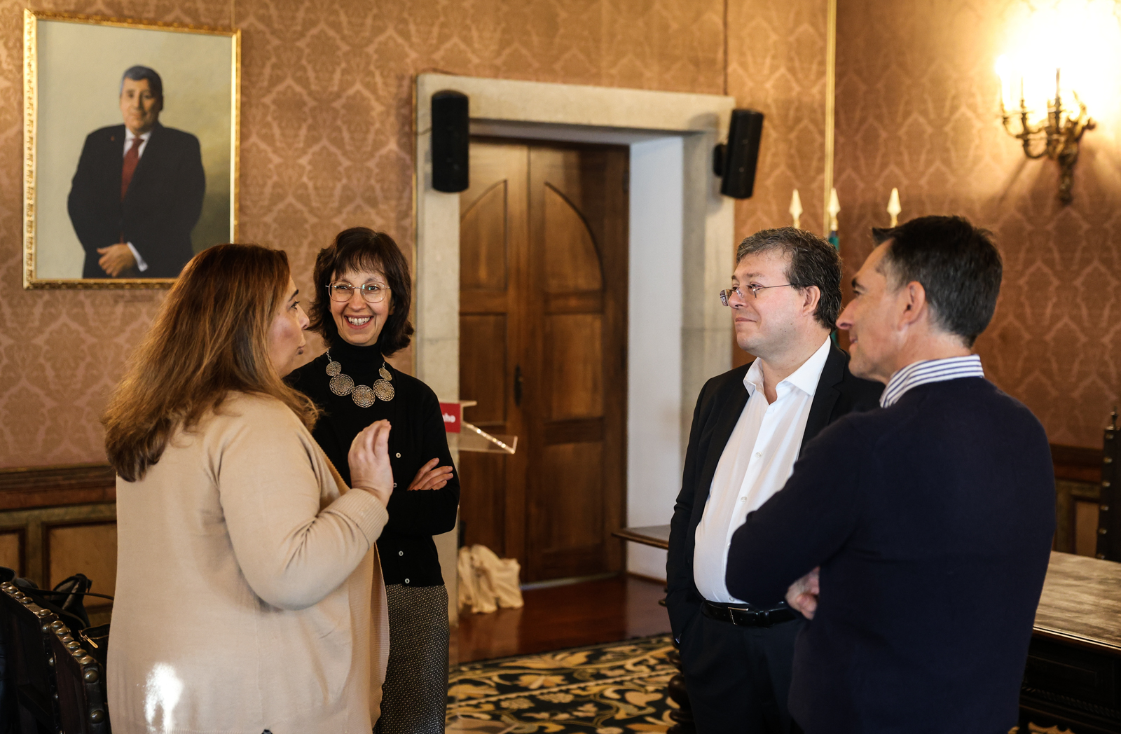 Imagem número 1 da galeria Reunião Agência Eramus +