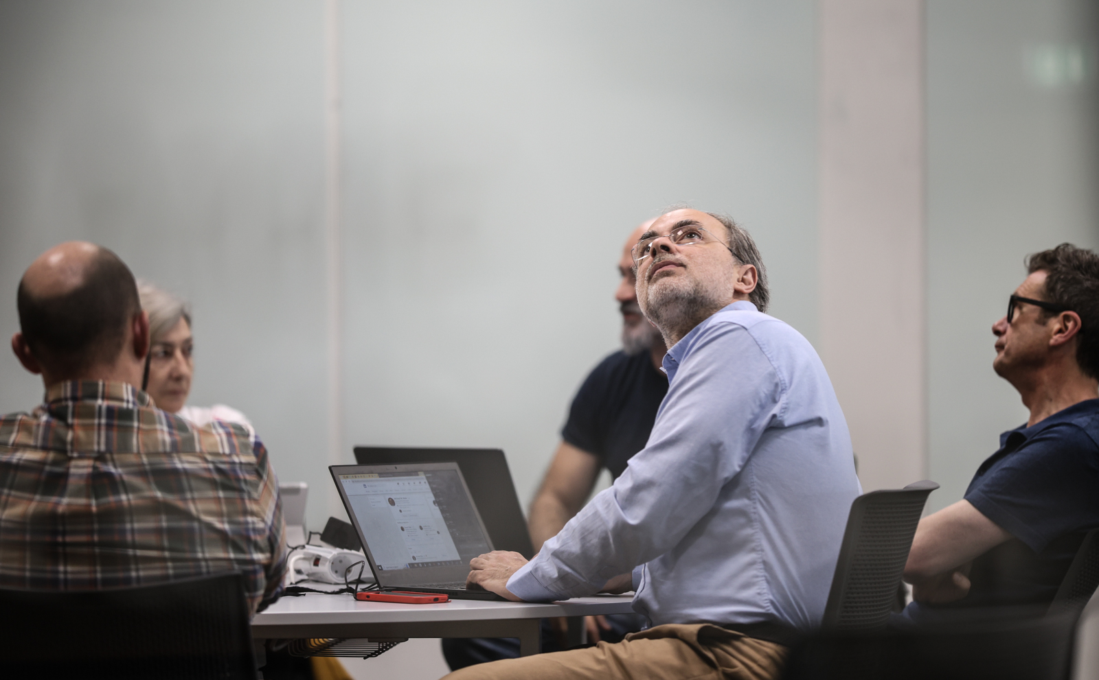 Imagem número 3 da galeria Reunião UNova