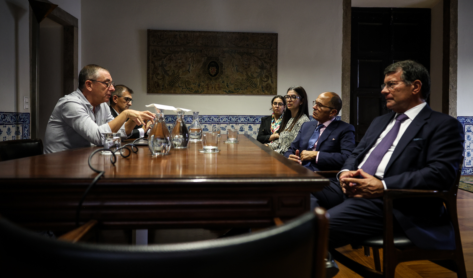 Imagem número 1 da galeria Visita do Embaixador de Marrocos