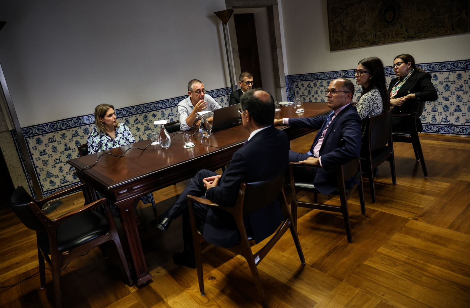 Imagem número 2 da galeria Visita do Embaixador de Marrocos