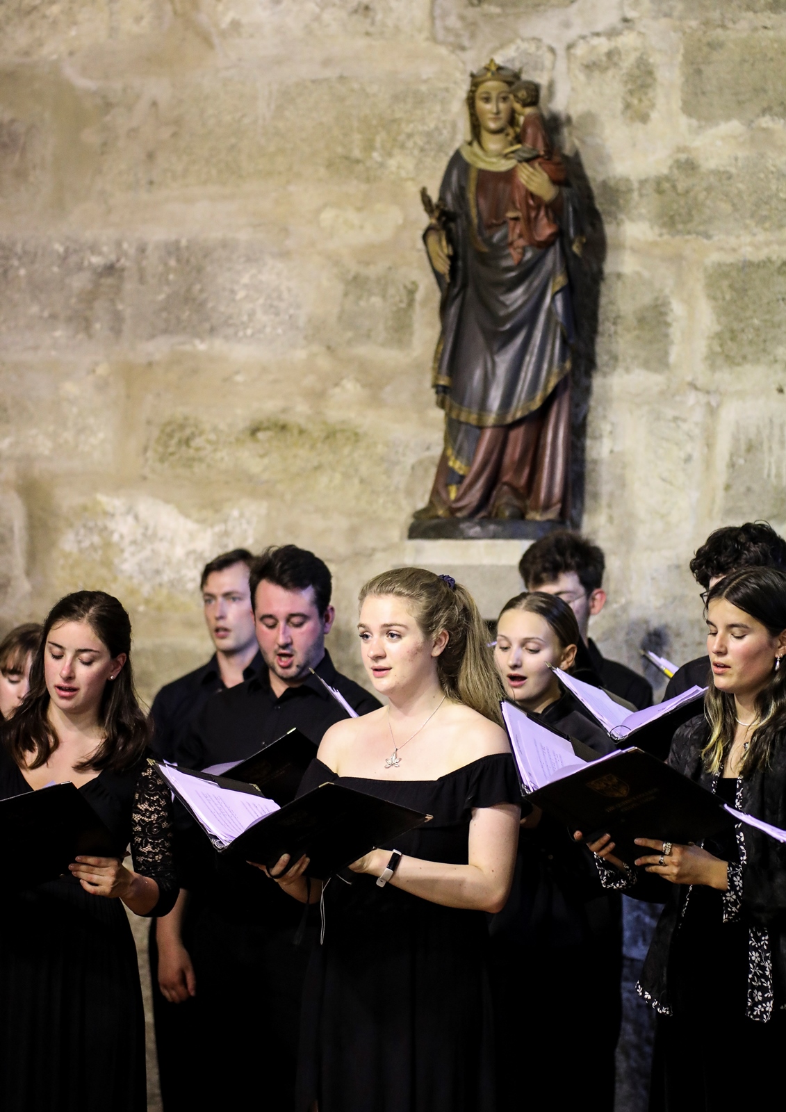 Imagem número 5 da galeria Concerto Coro Oxford
