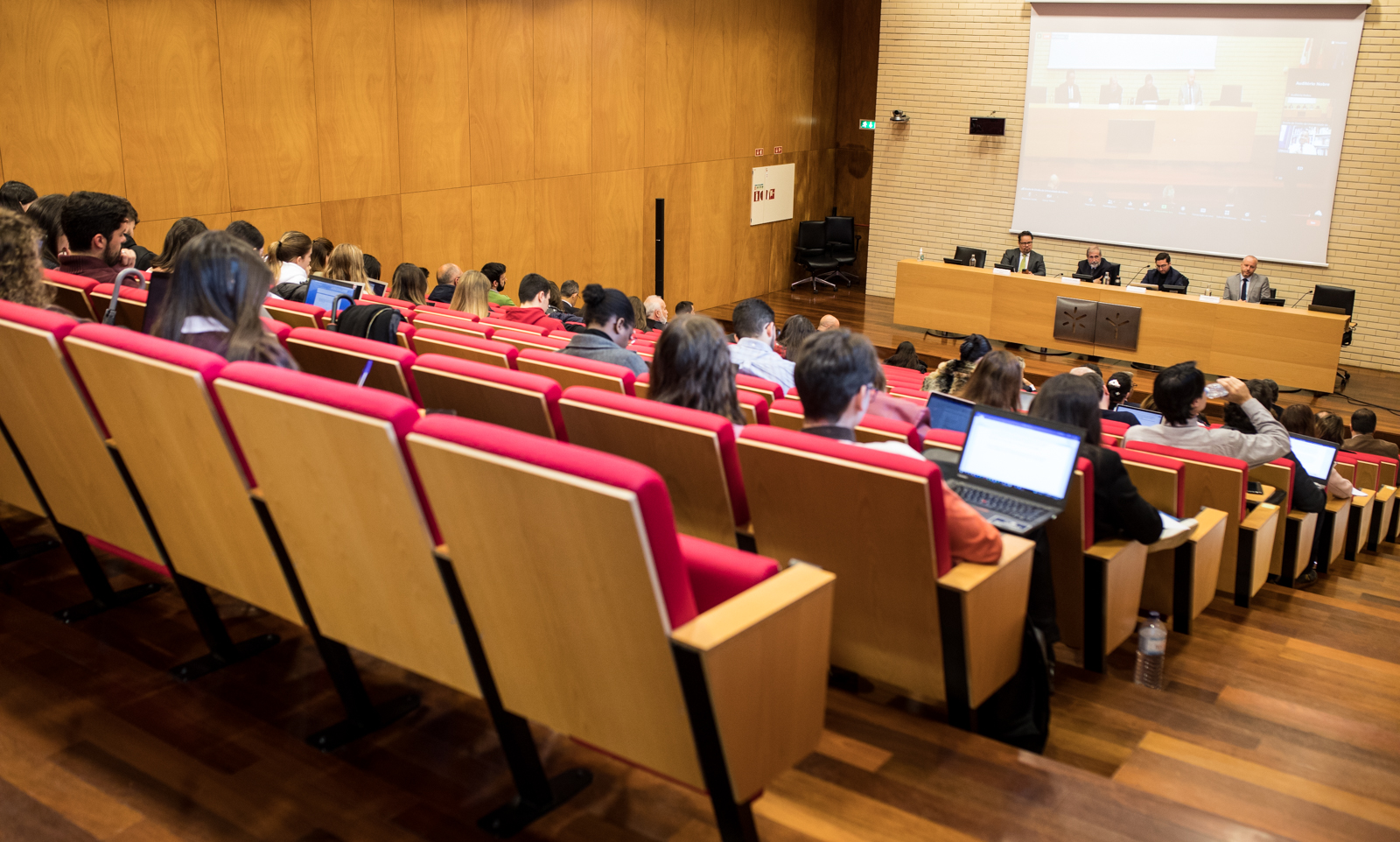 Imagem número 5 da galeria Seminário Internacional Escola de Direito e Protocolo
