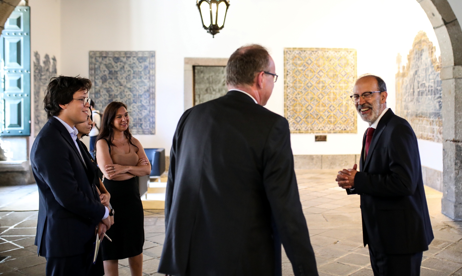 Imagem número 4 da galeria Visita do Embaixador de Inglaterra