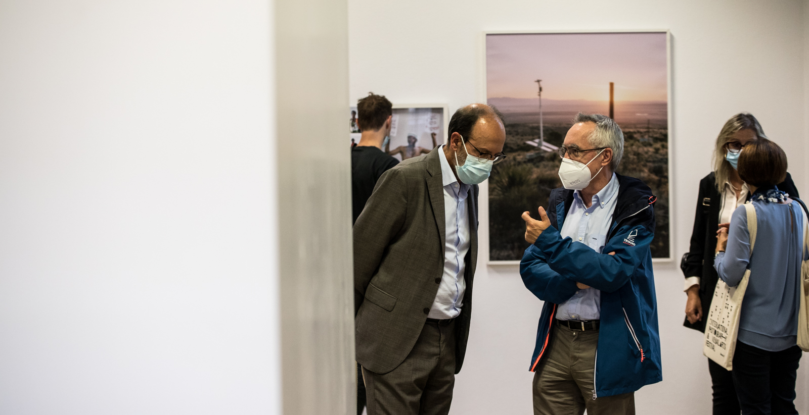 Imagem número 1 da galeria Abertura Oficial Encontros da Imagem