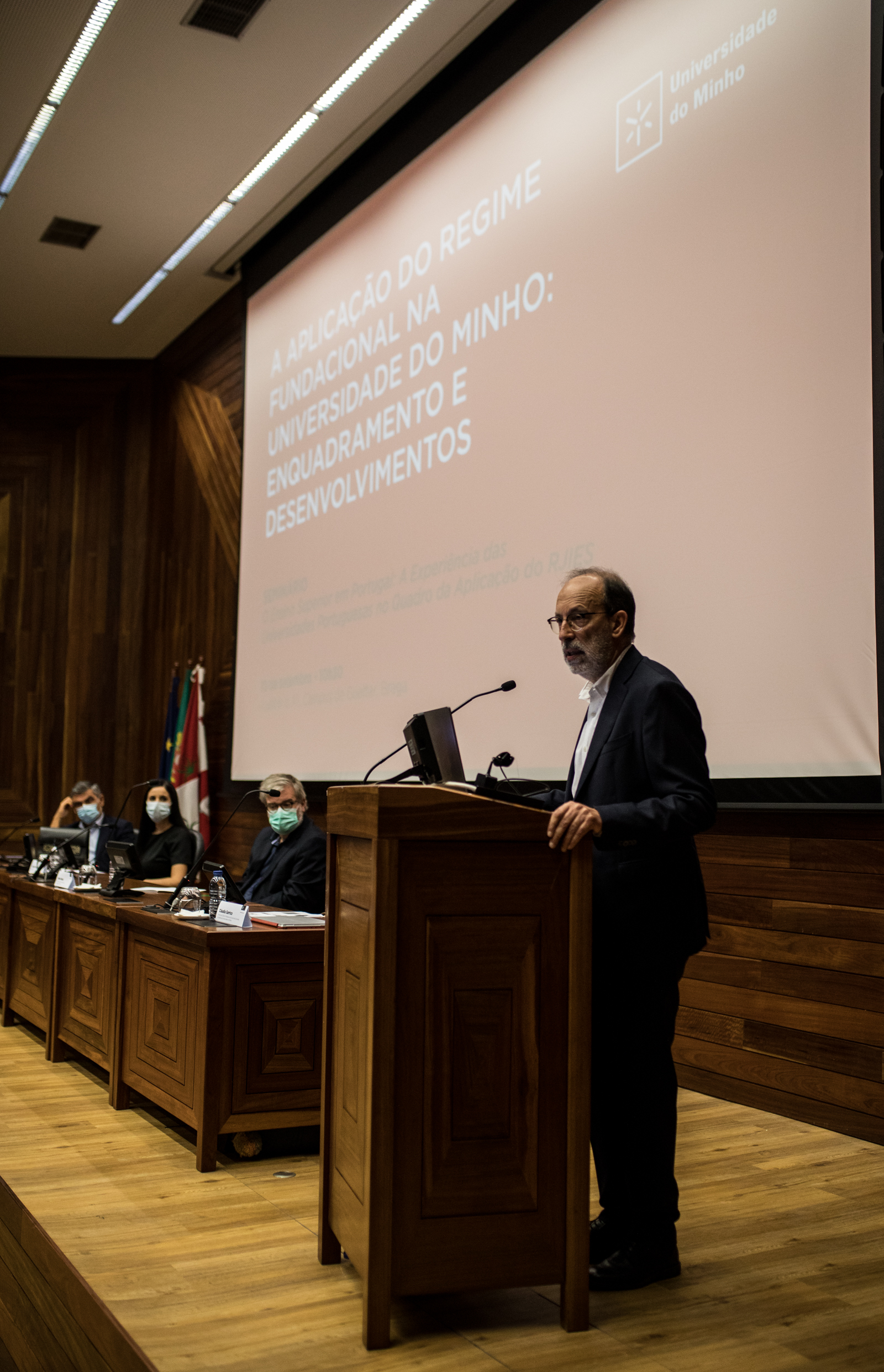 Imagem número 5 da galeria Avaliação da Aplicação do Regime Fundacional na Universidade do Minho - Seminario 2