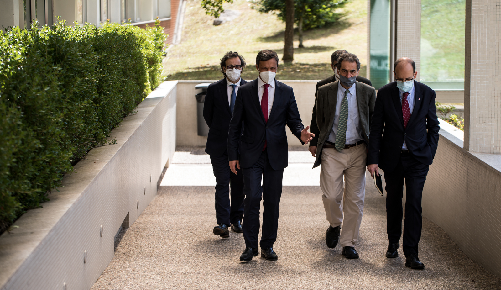 Imagem número 5 da galeria Ministro visita futuro Pólo da UMinho em Famalicão