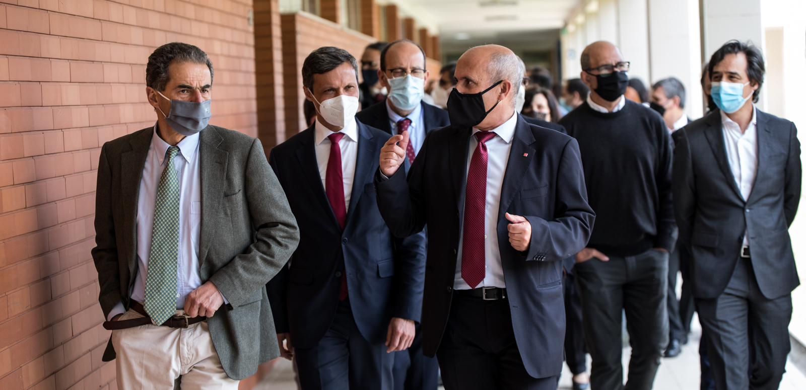 Imagem número 10 da galeria Ministro visita futuro Pólo da UMinho em Famalicão