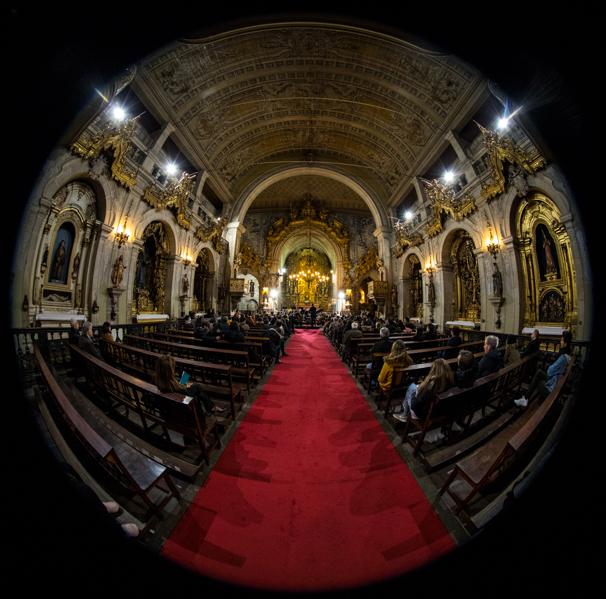 Imagem número 2 da galeria Concerto 46 Anos - Guimarães