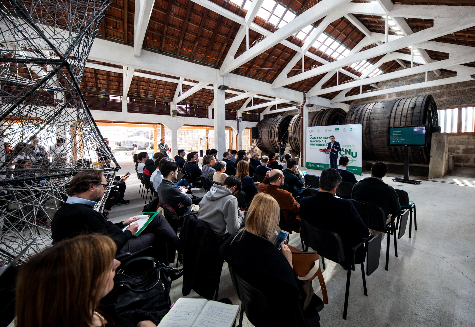 Imagem número 5 da galeria Apresentação Fases Finais CNUs