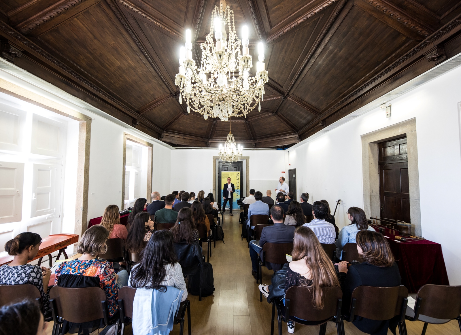 Imagem número 7 da galeria  Sessão intermédia de Mentorias