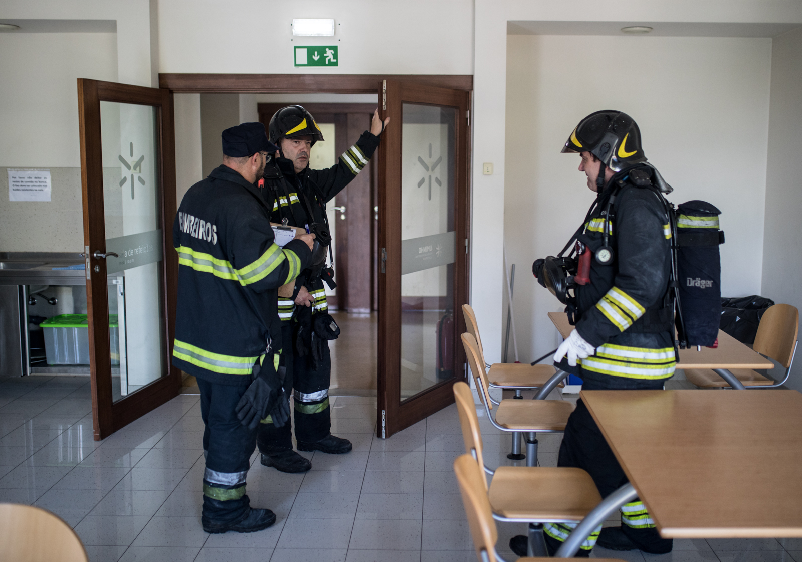 Imagem número 2 da galeria Simulacro Incêndio nos SASUM