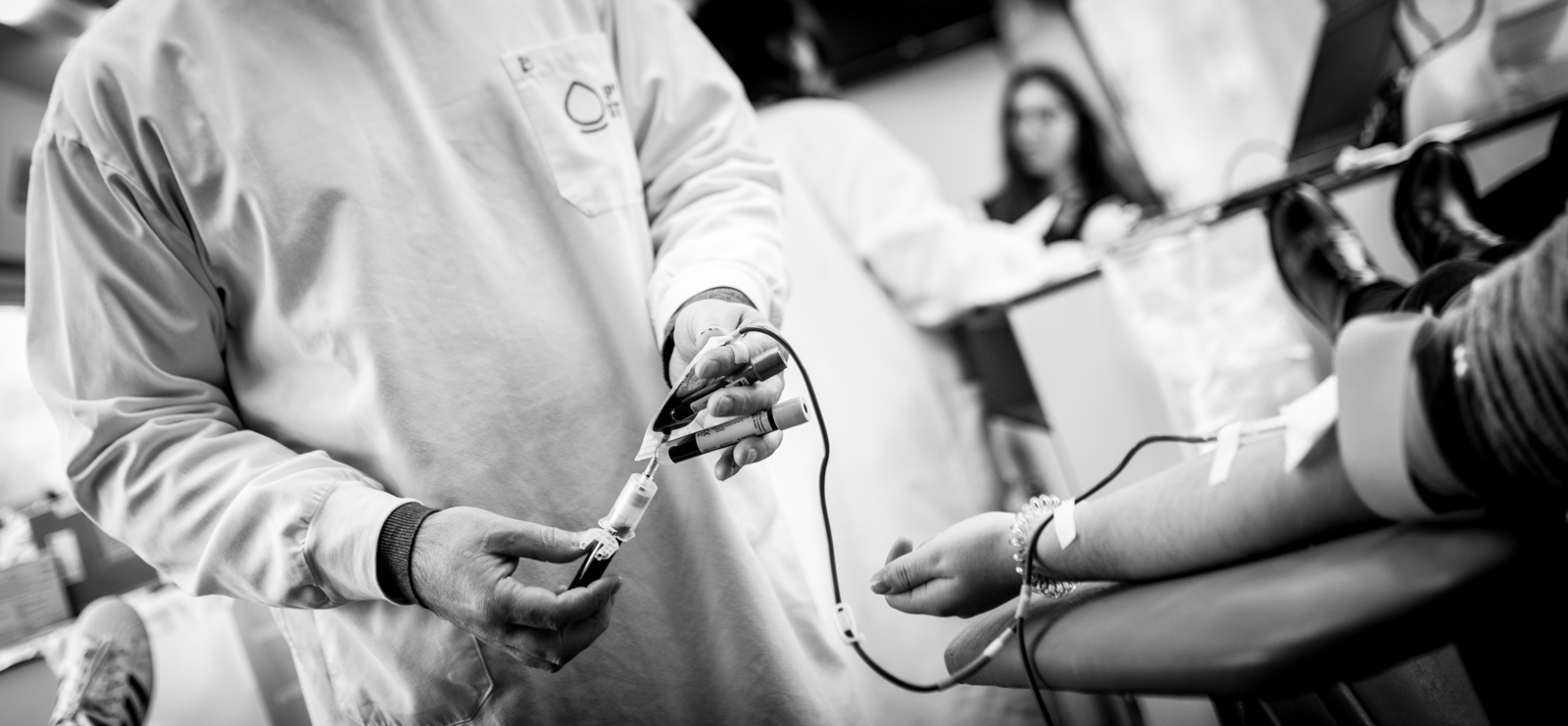 Imagem número 5 da galeria Dádiva de Sangue Novembro