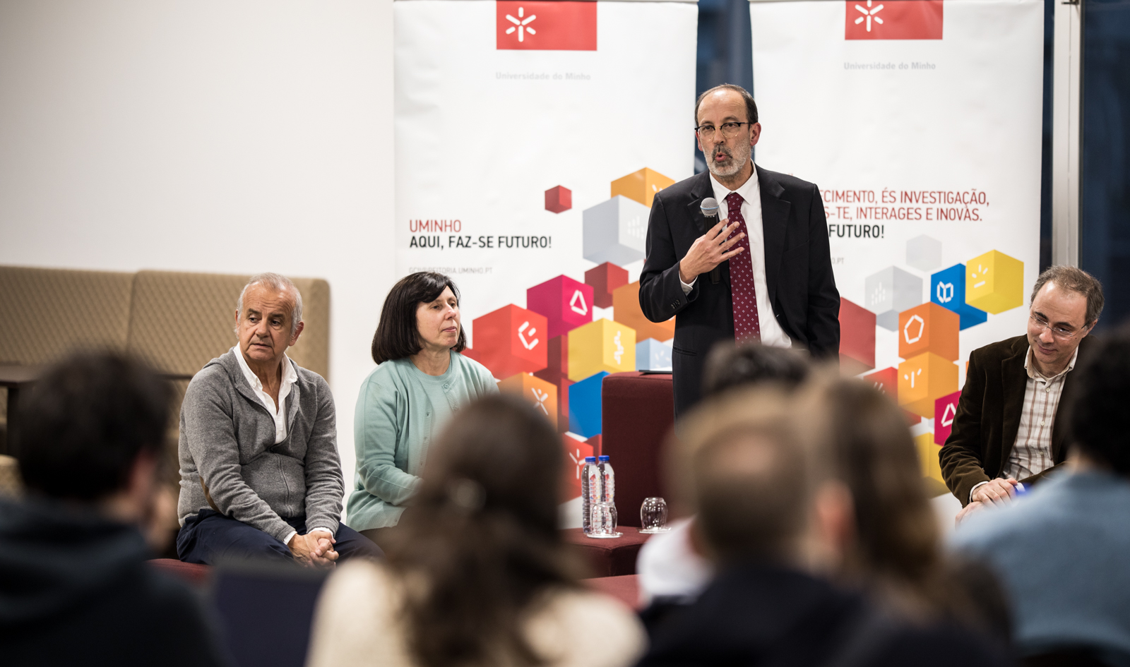 Imagem número 6 da galeria Reitor conversa Alunos