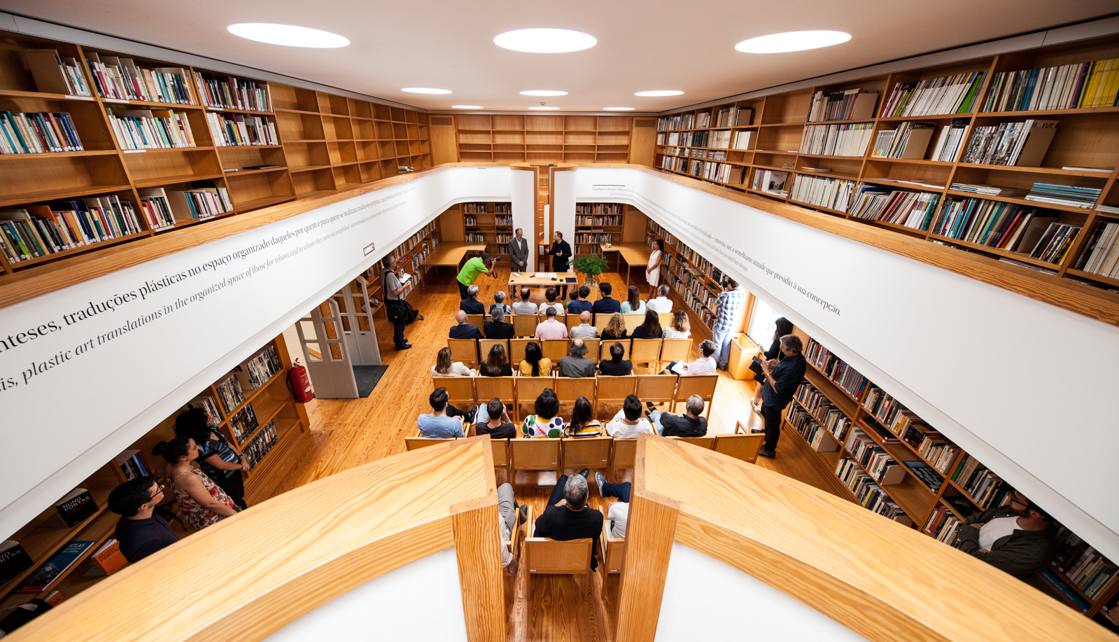 Imagem número 8 da galeria Tomada de Posse Escola de Arquitectura