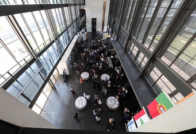 Imagem número 2 da galeria Aniversário Escola de Medicina