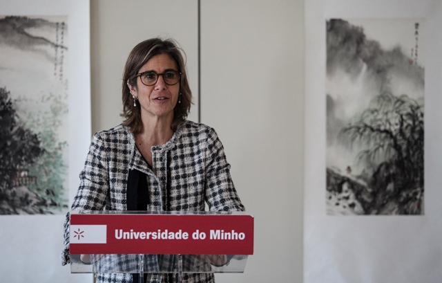 Imagem número 10 da galeria Inauguração da Biblioteca Fernão Mendes Pinto