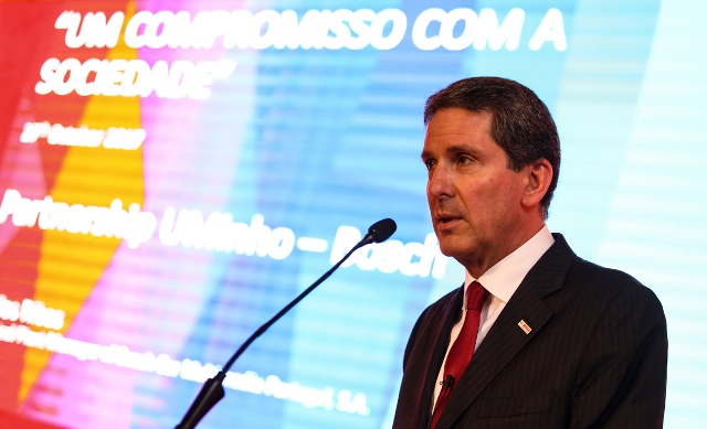 Imagem número 2 da galeria Um compromisso com a sociedade