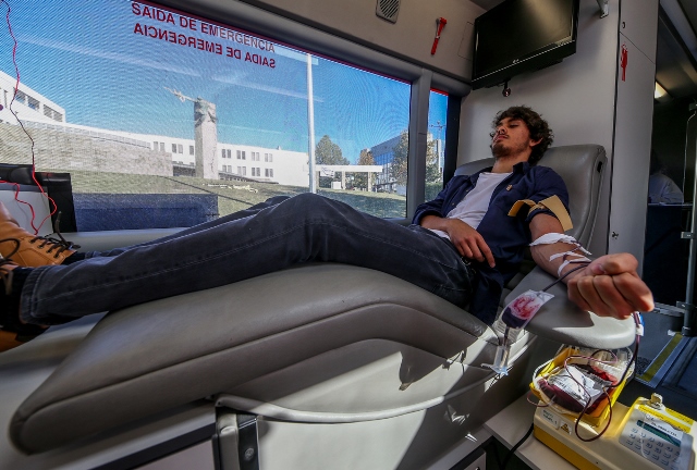 Imagem número 10 da galeria Dádiva de Sangue Outubro - Gualtar