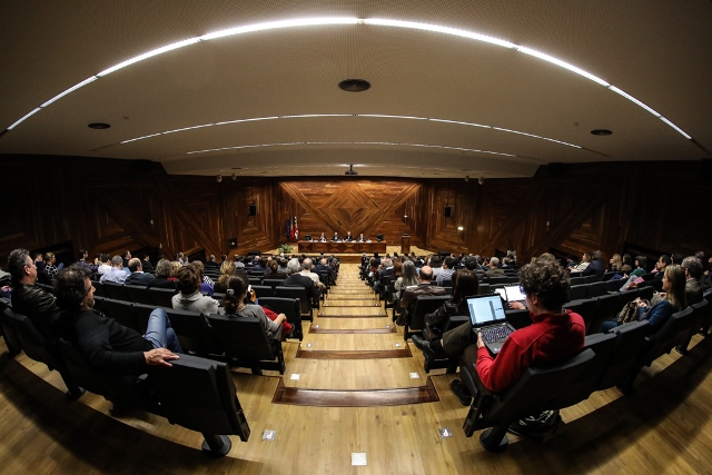 Imagem número 4 da galeria Debate Conselho Geral