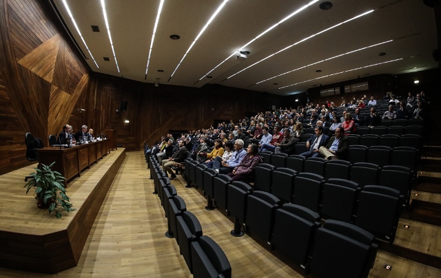 Imagem número 7 da galeria Debate Conselho Geral
