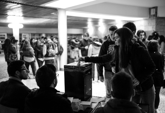 Imagem número 2 da galeria Eleições AAUM