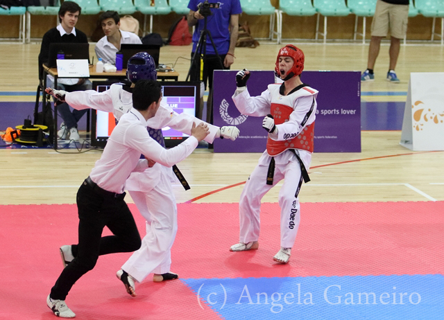 Imagem número 3 da galeria CNU Taekwondo