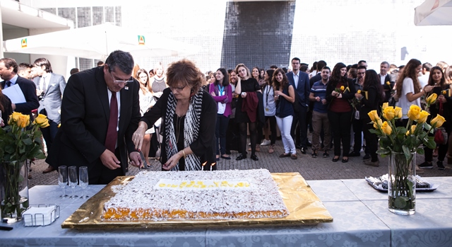 Imagem número 1 da galeria Aniversário Escola de Medicina