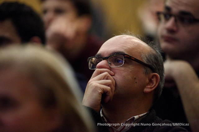 Imagem número 2 da galeria Prémio Nobel da Economia visita a EEG