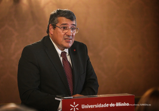 Imagem número 4 da galeria Tomada de posse do Pro-Reitor Guilherme Pereira