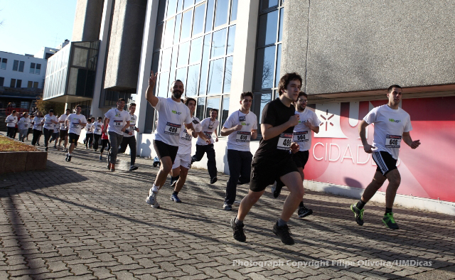 Imagem número 1 da galeria Corrida CESIUM