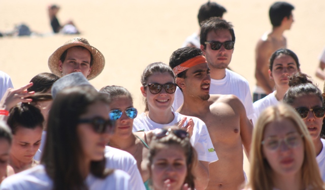 Imagem número 7 da galeria Gata na Praia