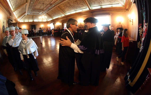 Imagem número 5 da galeria Doutoramentos Honoris Causa