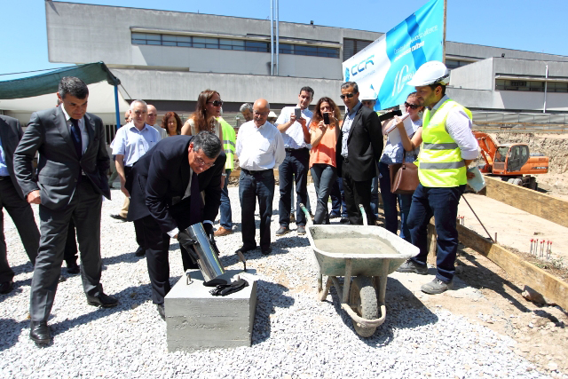 Imagem número 4 da galeria Lançamento da primeira pedra da biblioteca em Azurém