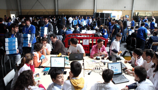 Imagem número 3 da galeria Roboparty