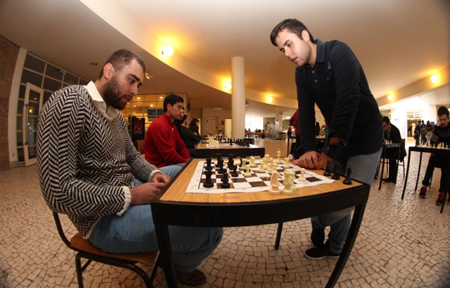 Imagem número 1 da galeria Torneio de Xadrez CP2